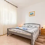 Jere-2 By Interhome Lägenhet *