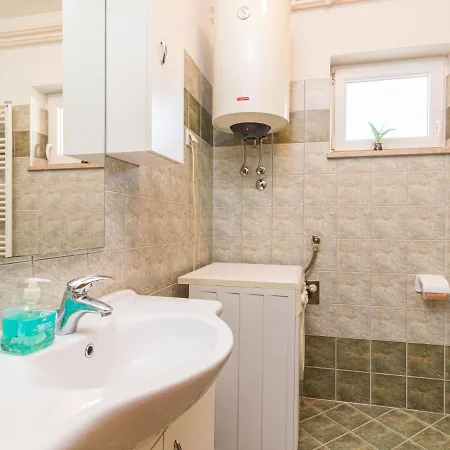 Appartamento Jere-2 By Interhome *