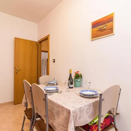 Apartment Jere-2 By Interhome